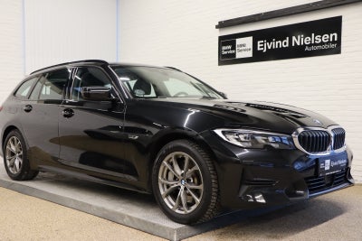 BMW 330e Touring Sport Line aut.