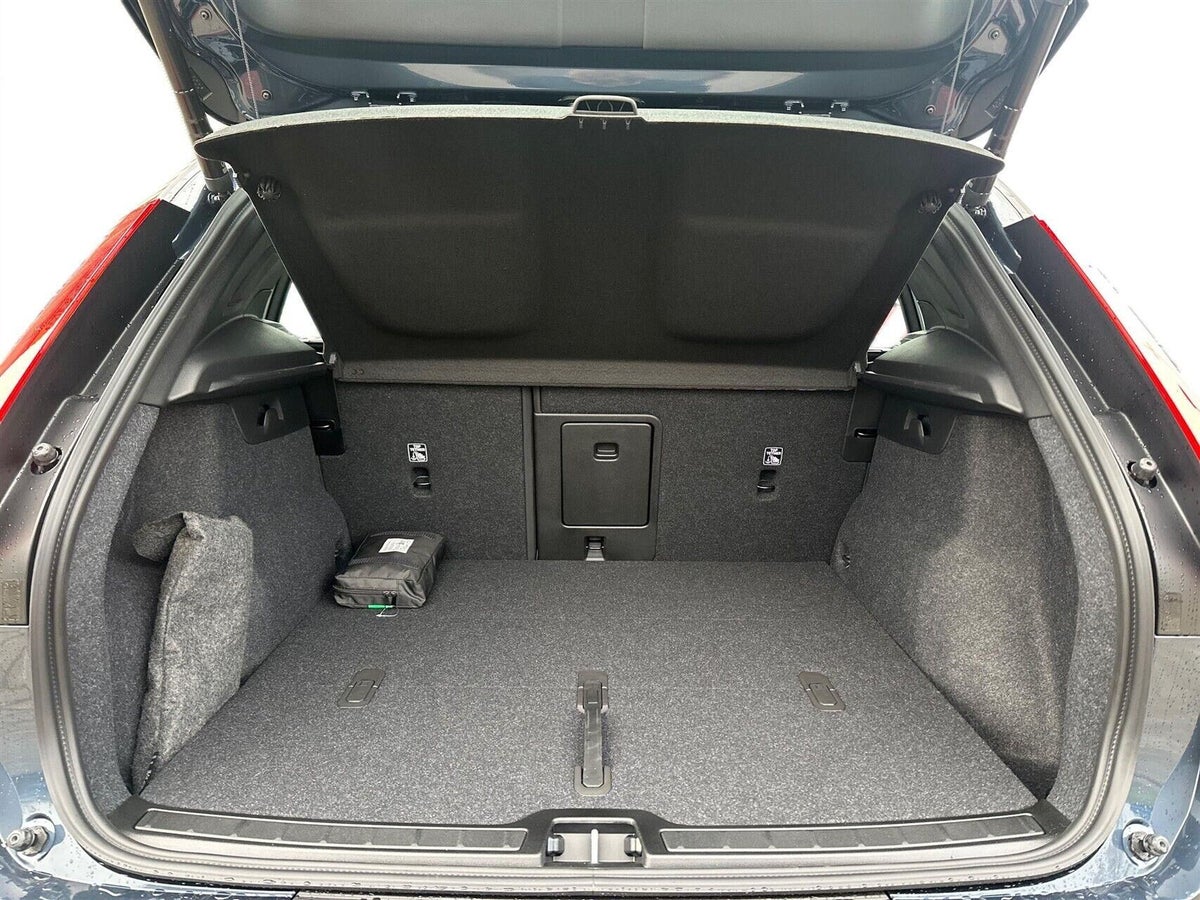 Volvo EX40 Extended Range Black Edition Excess billede 14