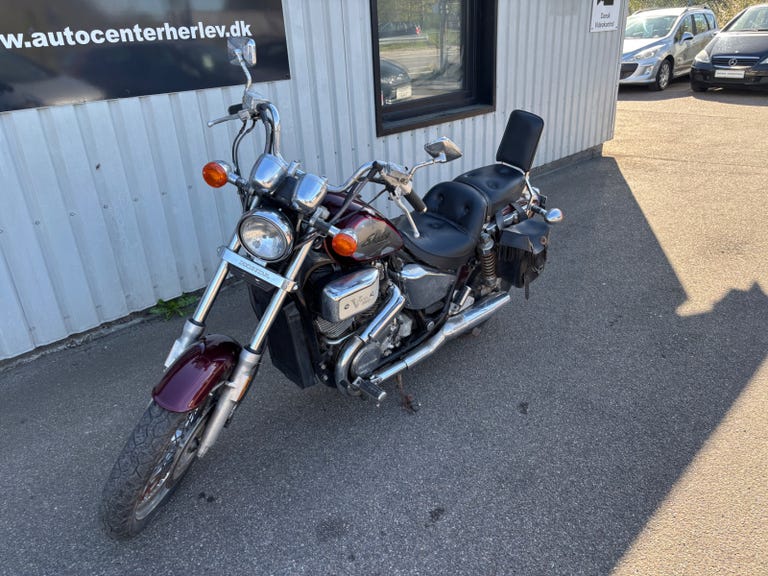 Honda VT 800 