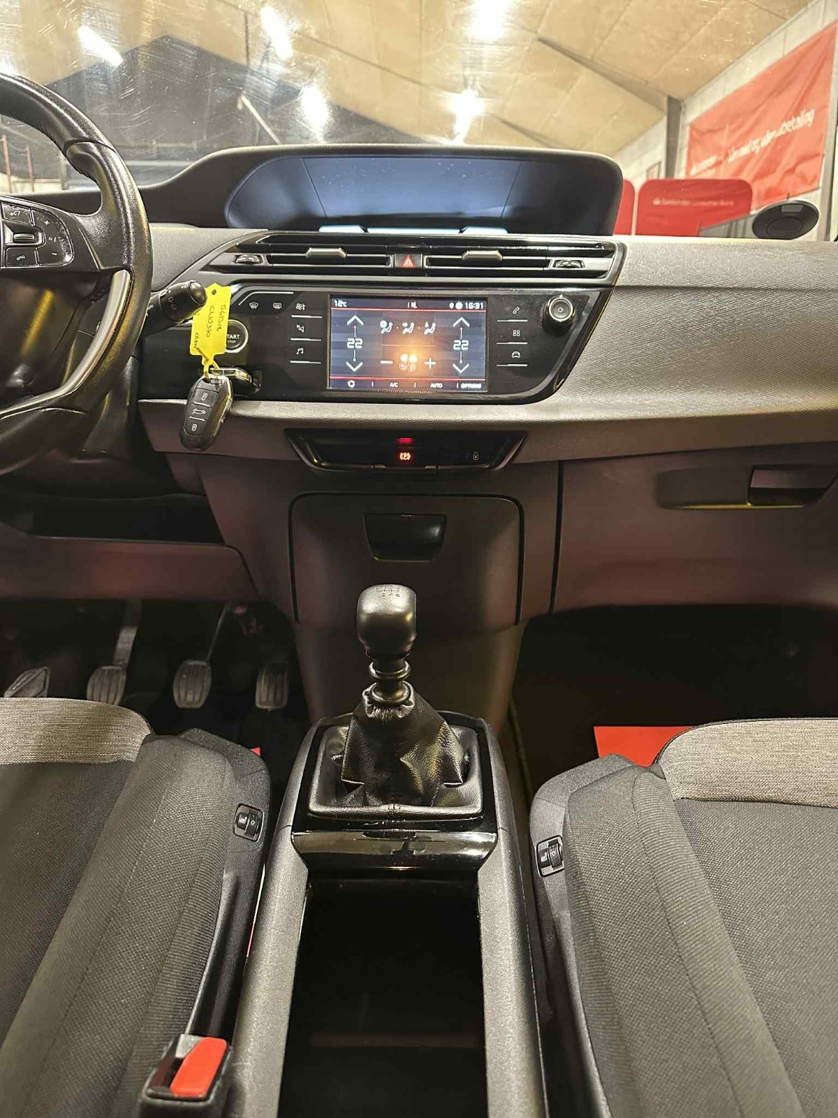 Billede af Citroën Grand C4 SpaceTourer 1,5 BlueHDi 130 Iconic 7prs