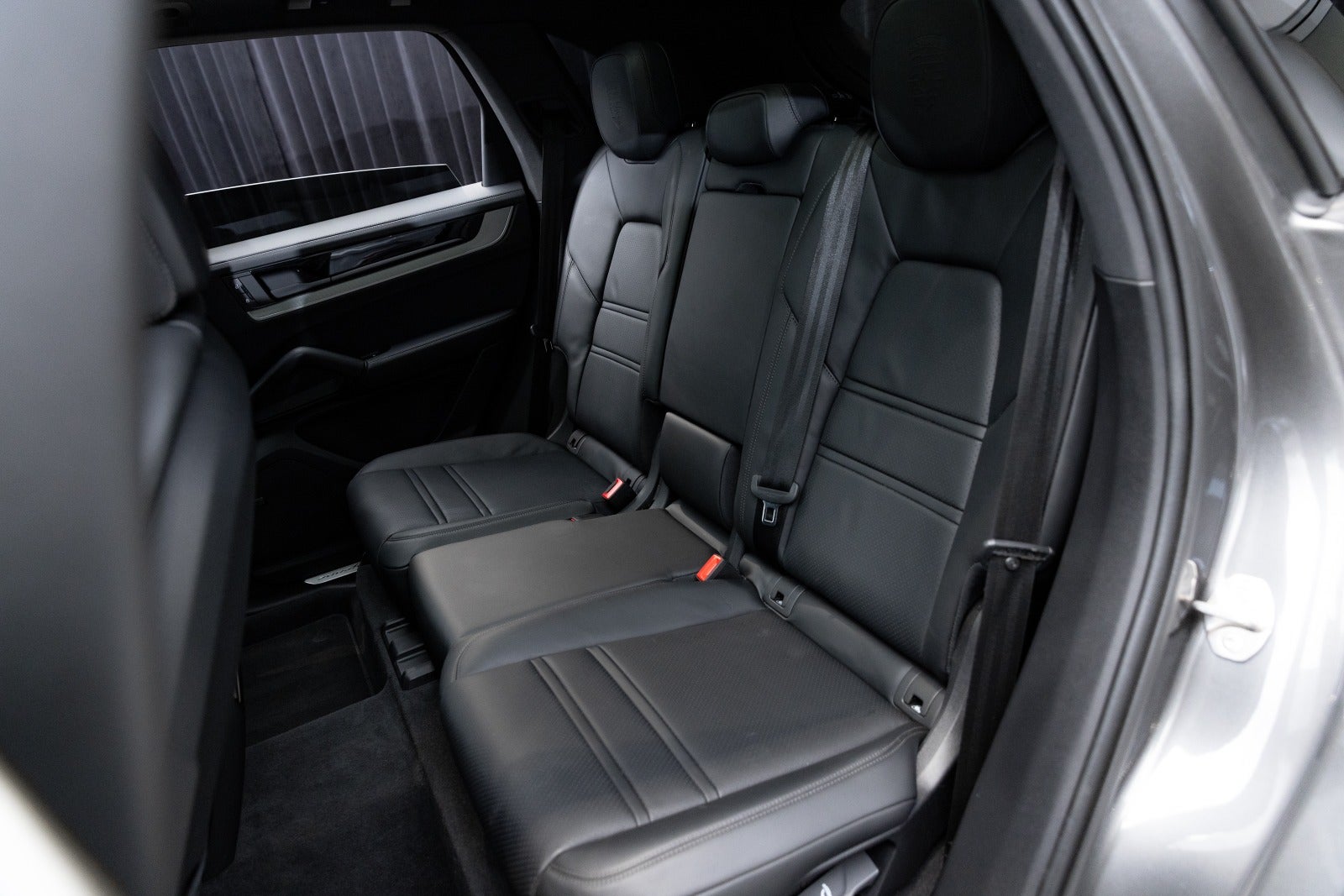 Gallery image 17 of 17