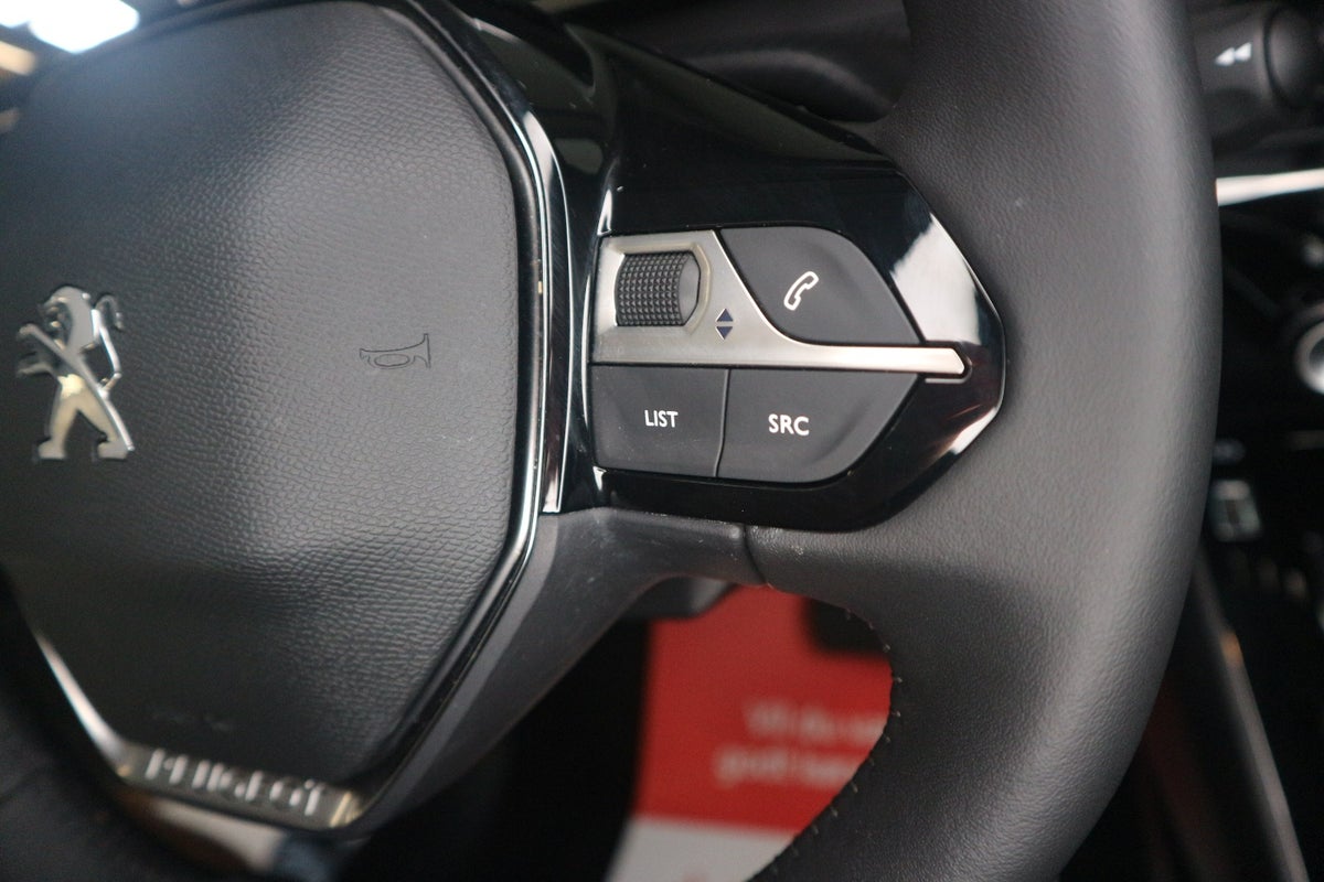 Peugeot e-208 Allure