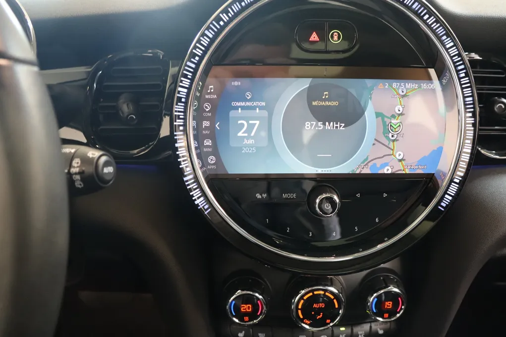 MINI Cooper SE Camden Edition