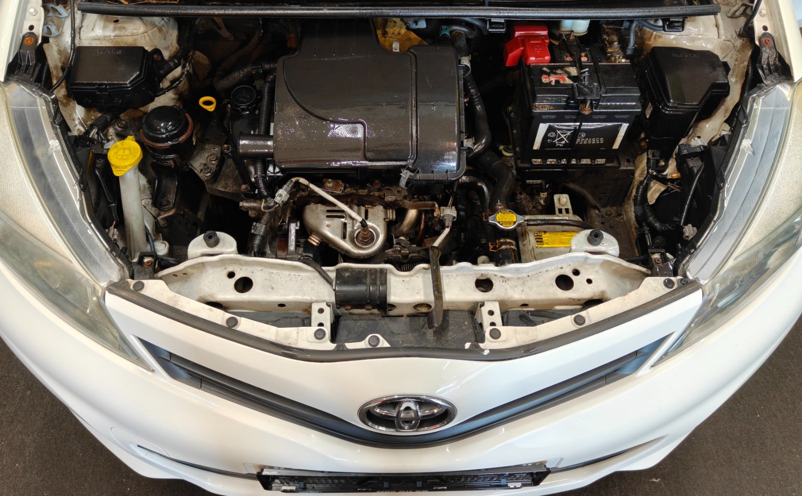 Billede af Toyota Yaris 1,0 VVT-i T1