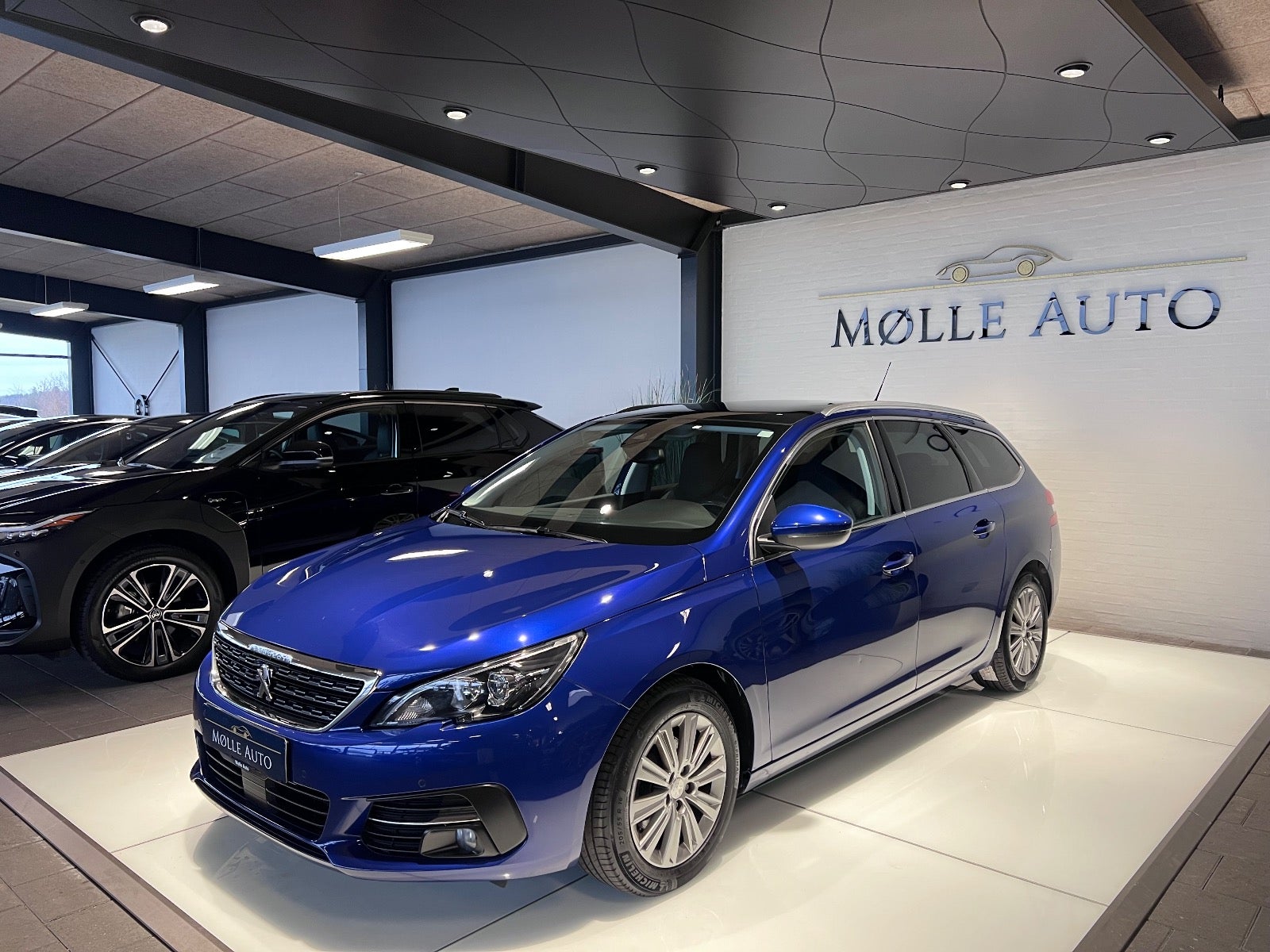 Billede af Peugeot 308 1,5 BlueHDi 130 Allure Lux SW