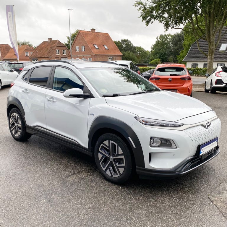 Hyundai Kona EV Premium