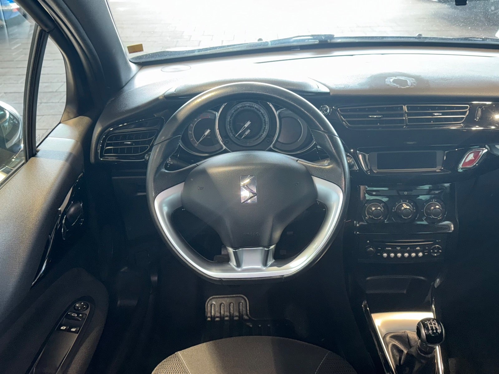 Billede af Citroën DS3 1,6 e-HDi 90 Style
