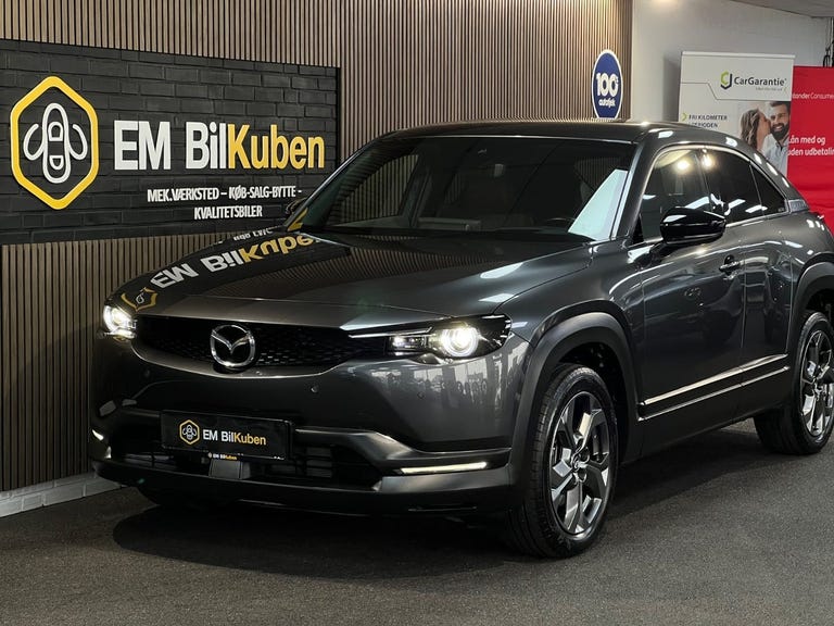 Mazda MX-30 e-SkyActiv First Edition