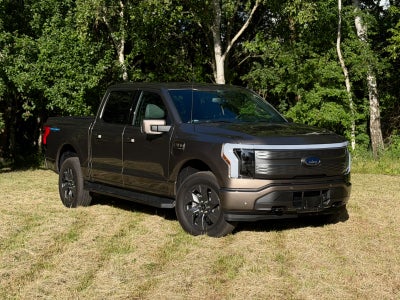 Ford F-150 98 Lightning Lariat Standard Range 4d