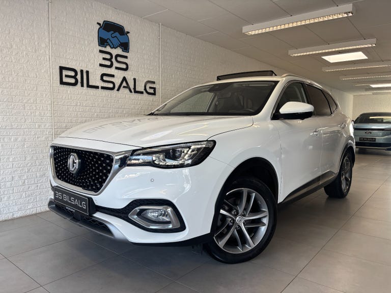 MG EHS PHEV Luxury