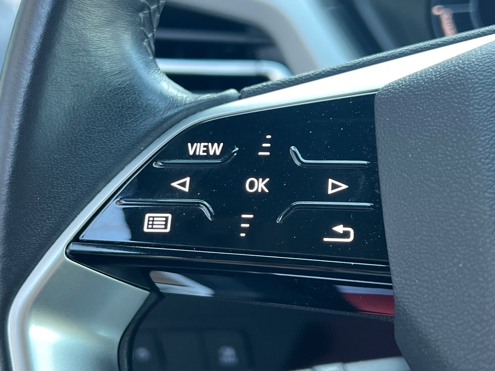 Audi Q4 e-tron Advanced