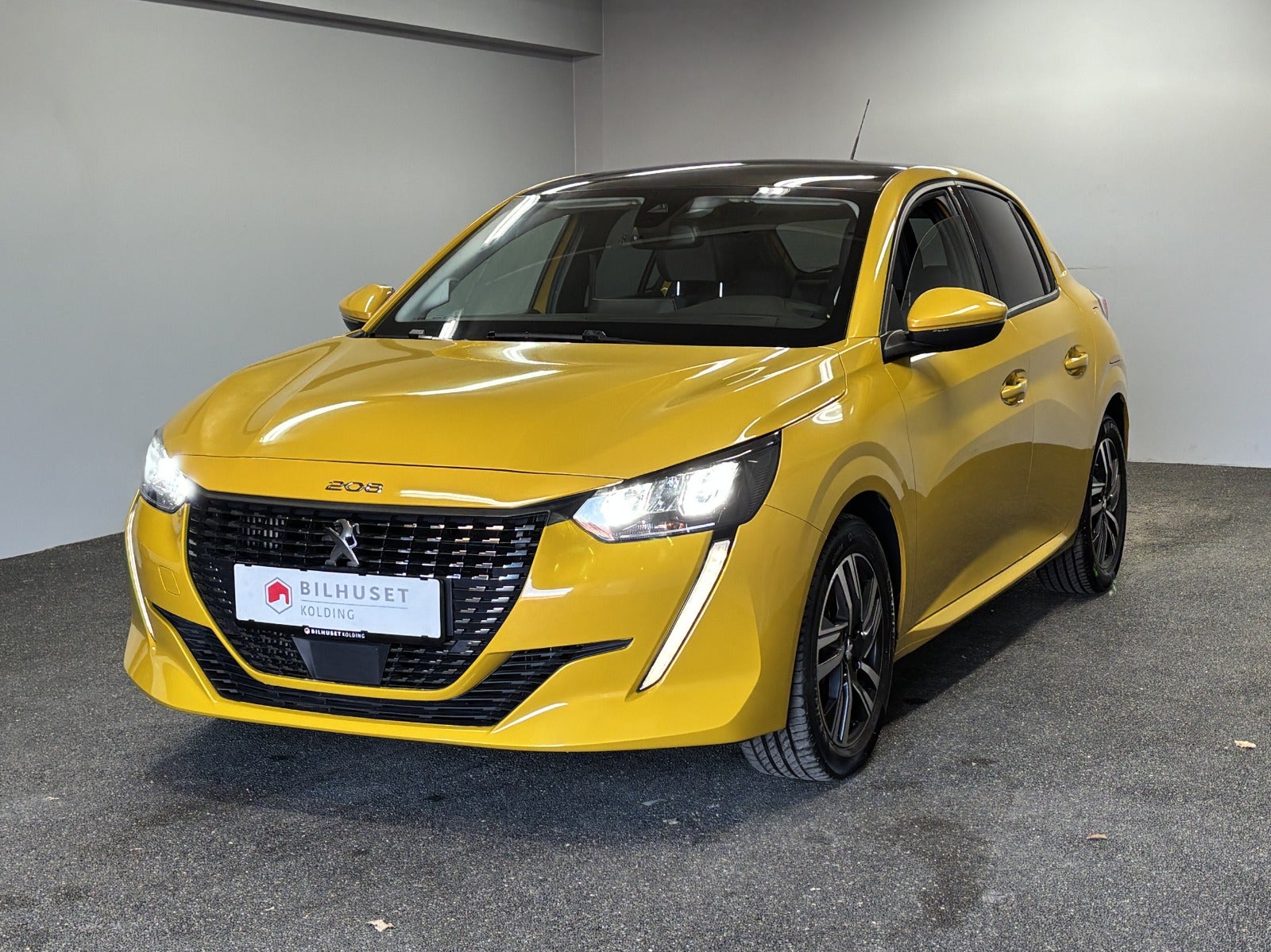 Billede af Peugeot 208 1,2 PureTech 100 Allure Sky