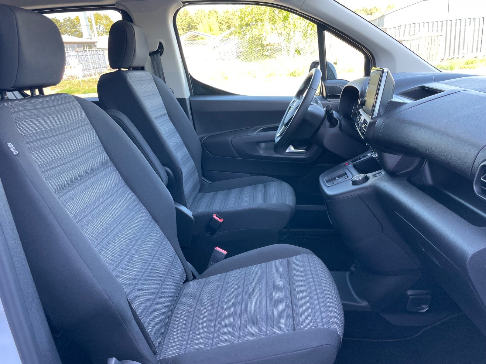 Billede af Opel Combo-e Life 50 Ultimate L2