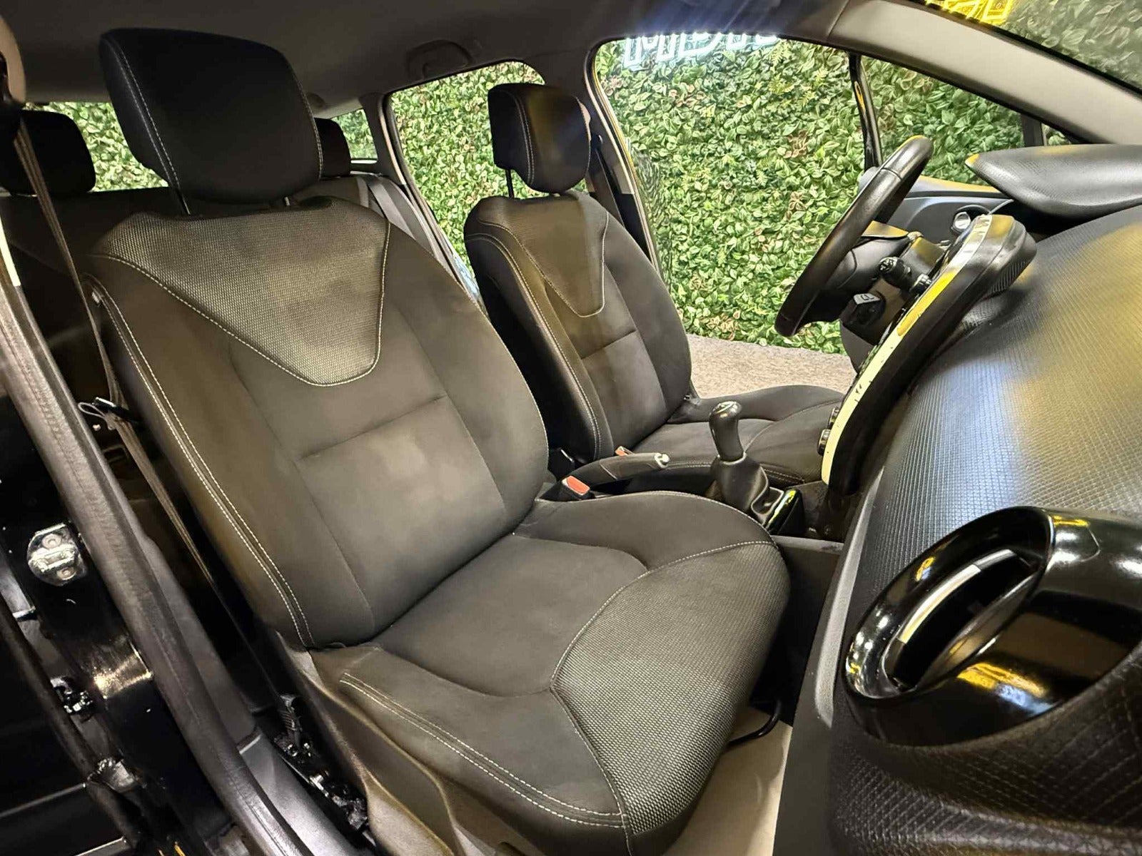 Billede af Renault Clio IV 1,5 dCi 75 Expression Sport Tourer