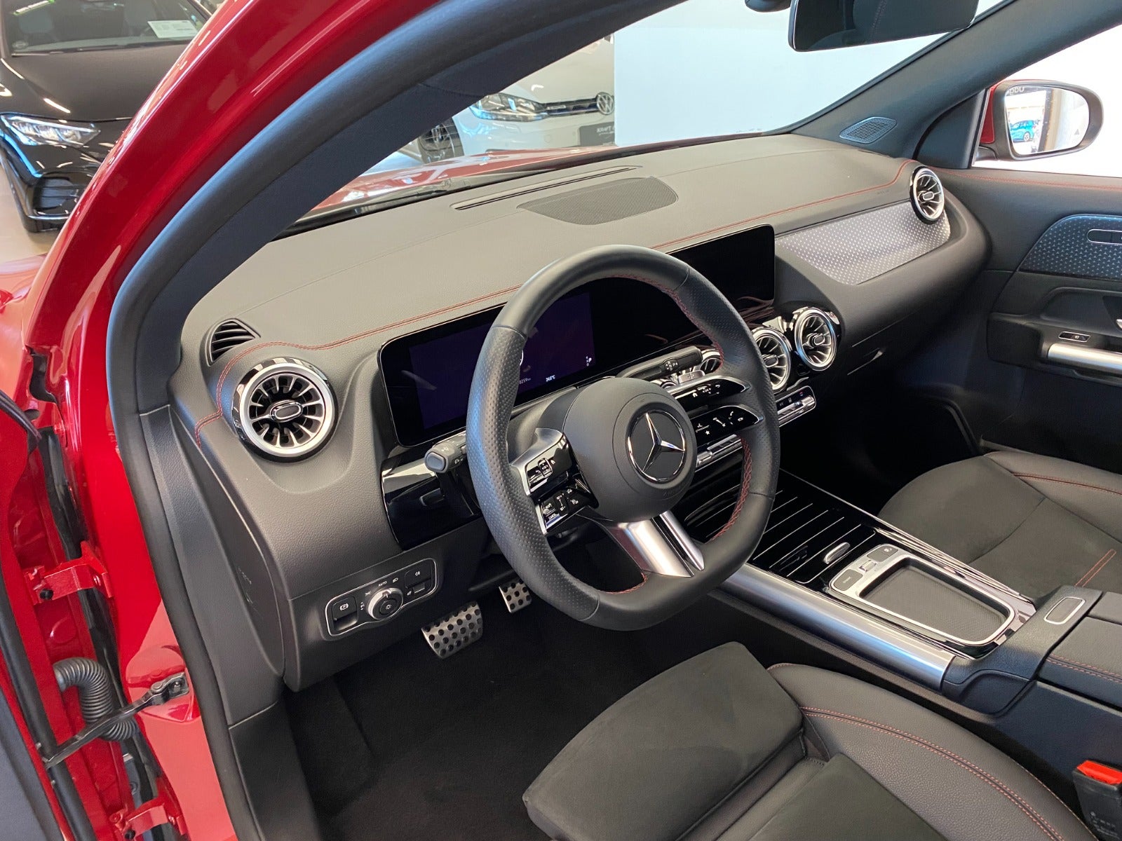 Billede af Mercedes EQA350  AMG Line 4Matic