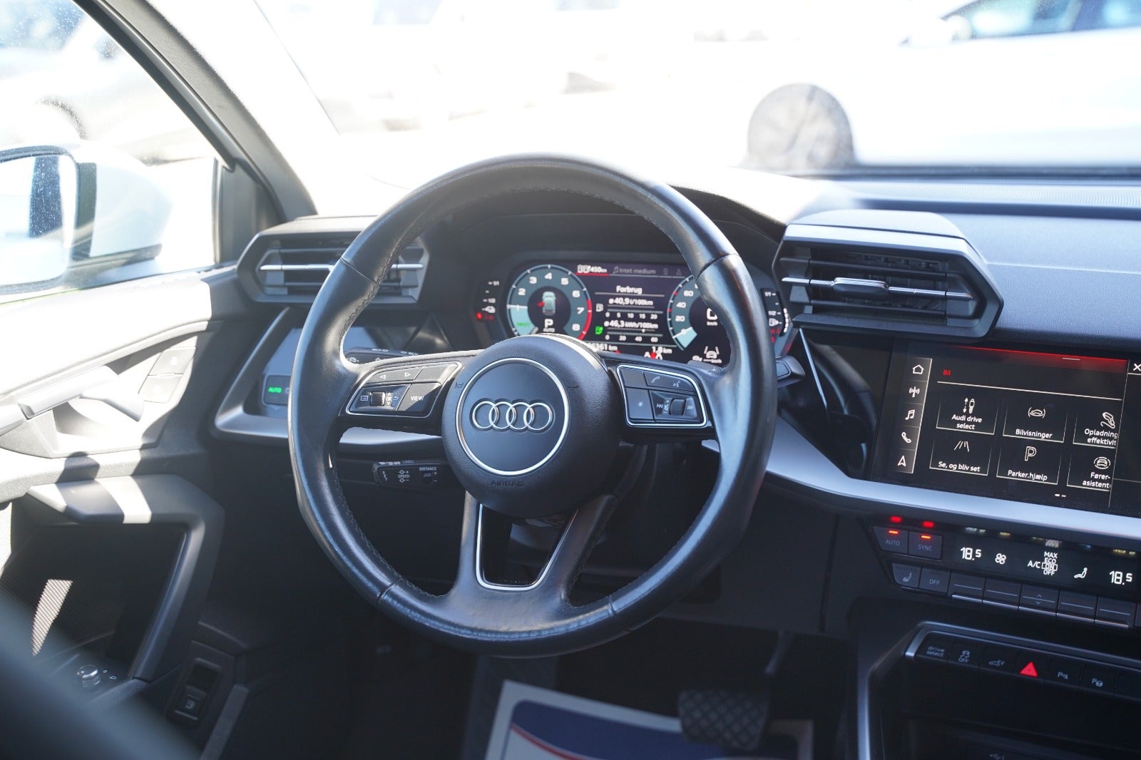 Billede af Audi A3 40 TFSi e Sport Sportback S-tr.