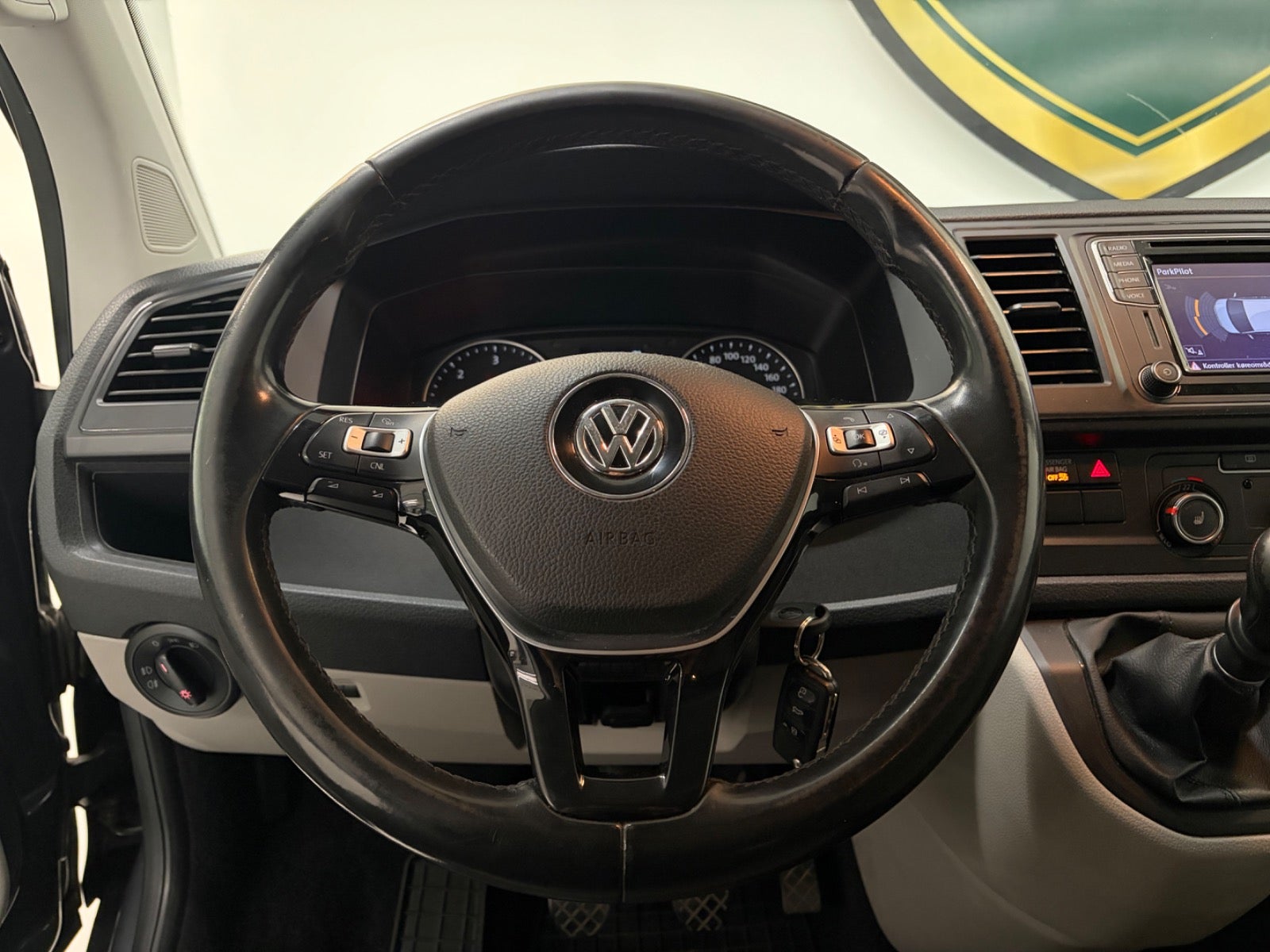 Billede af VW Transporter 2,0 TDi 114 Kassevogn kort BMT