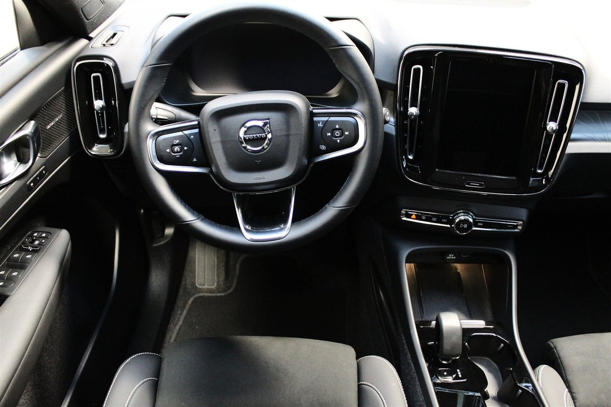 Volvo EX40 Extended Range Black Edition billede 10