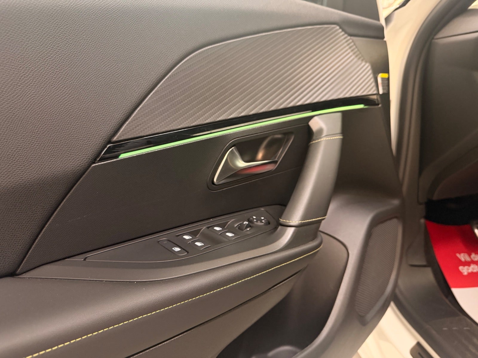 Billede af Peugeot e-2008 50 GT Line Electric