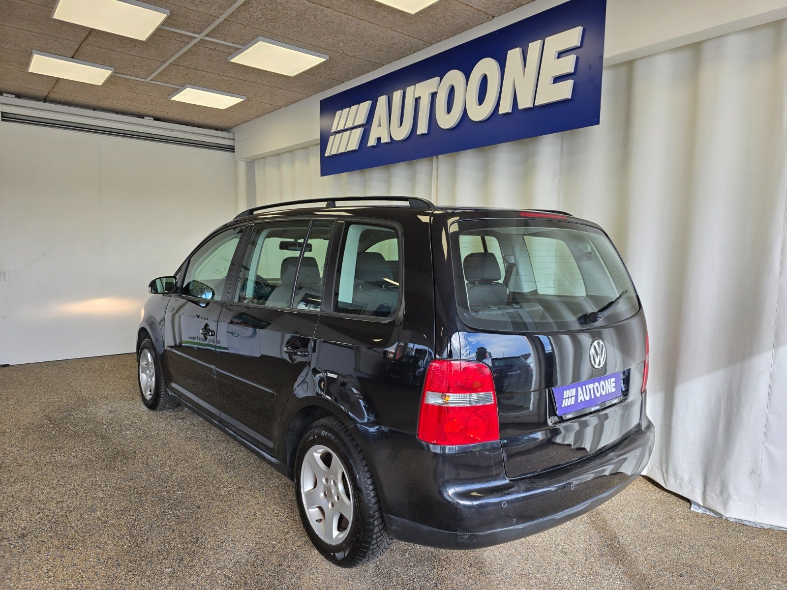 Billede af VW Touran 2,0 FSi Trendline 7prs