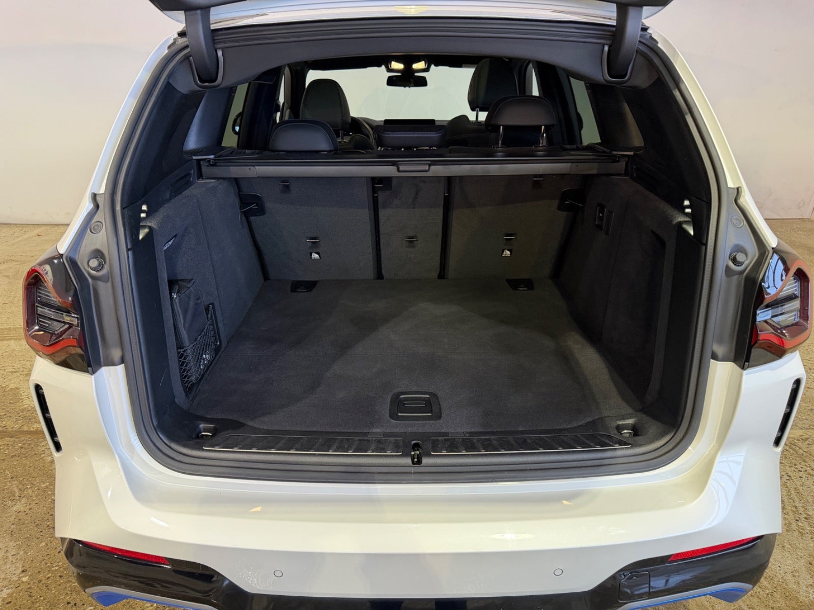 BMW iX3 Charged Plus M-Sport