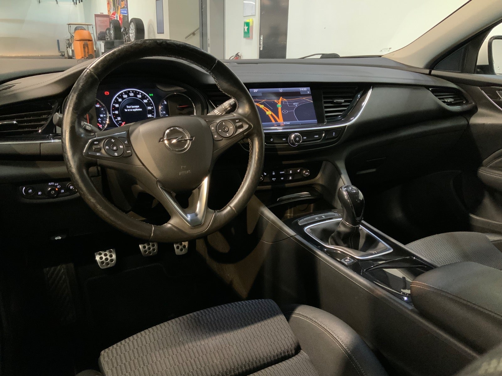 Opel Insignia (7/8)