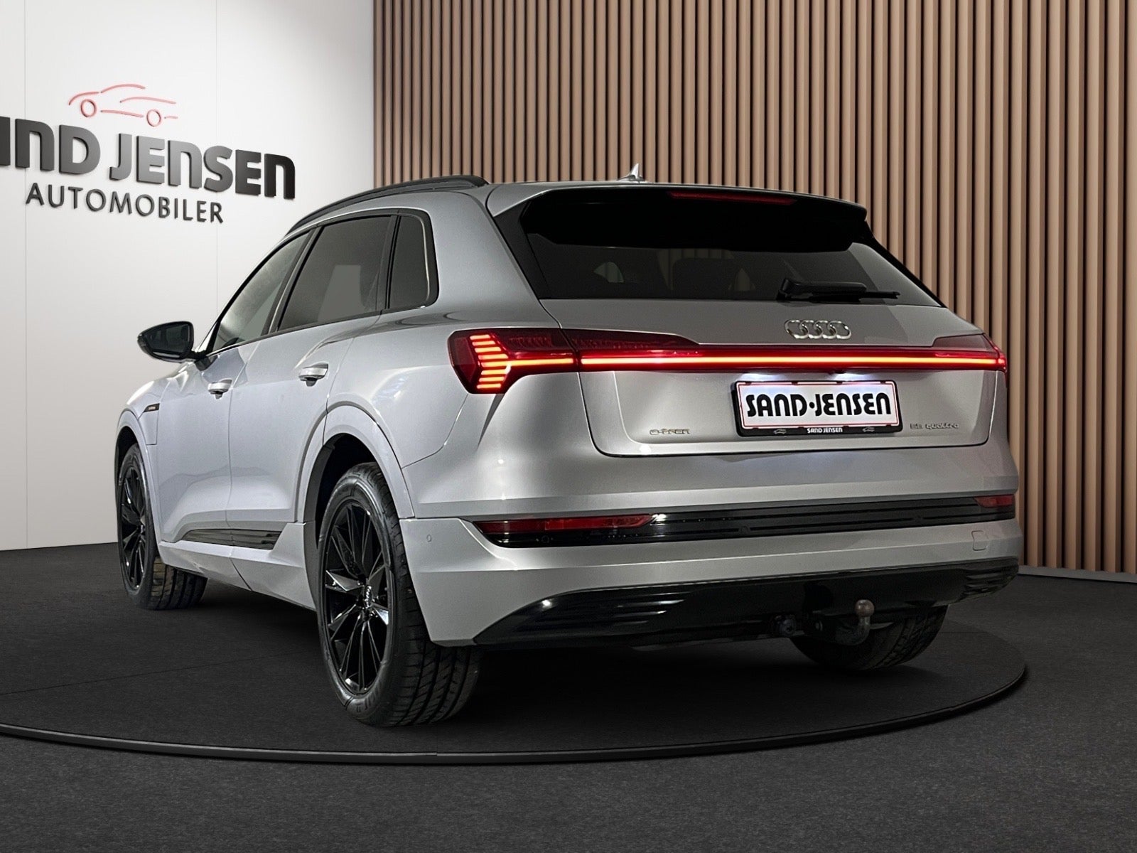Audi e-tron Advanced quattro