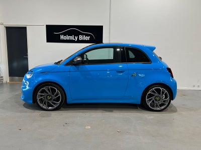 Abarth 500e Scorpionissima