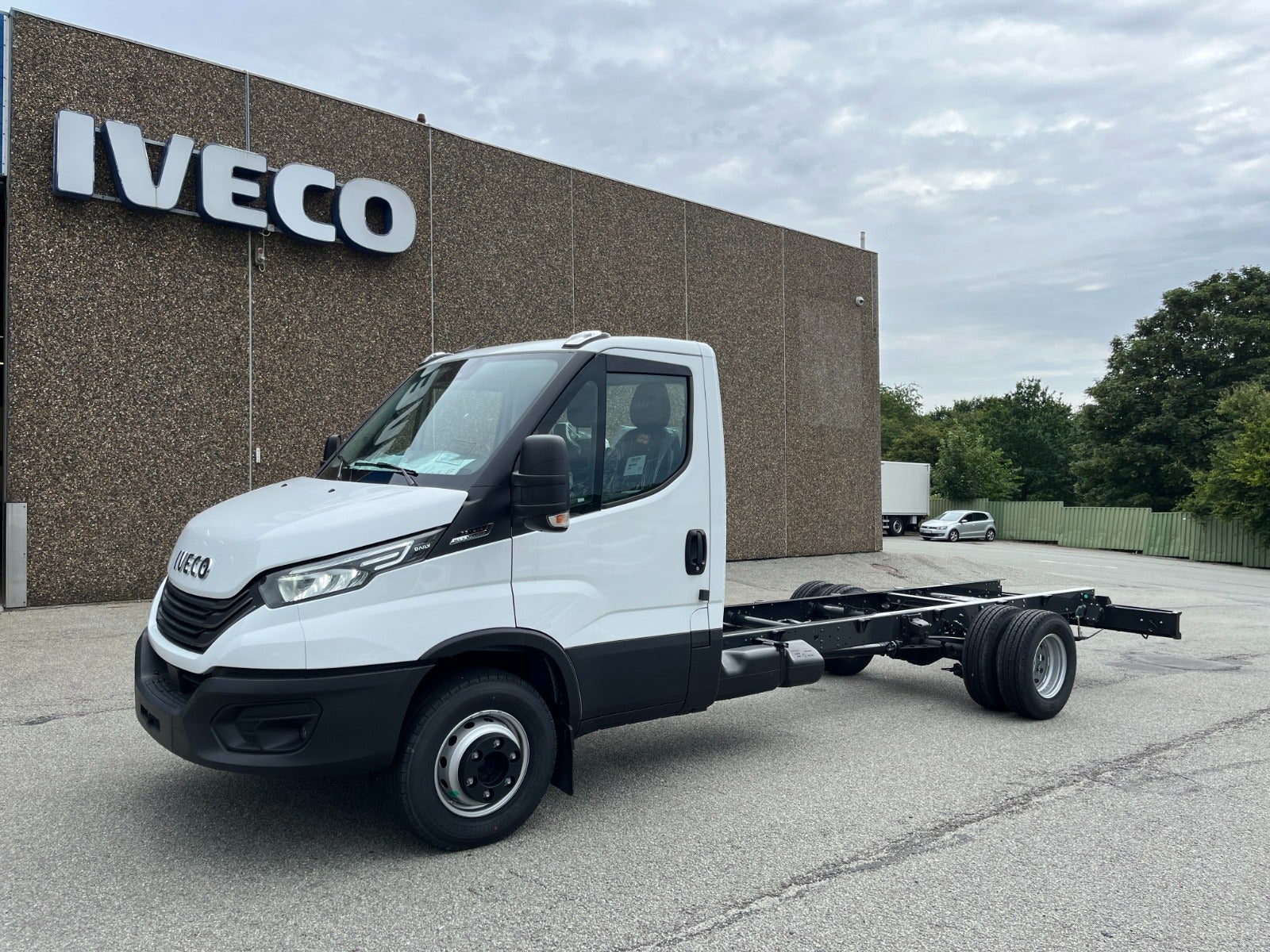 Iveco Daily 3,0 70C21H 4350mm Chassis AG8