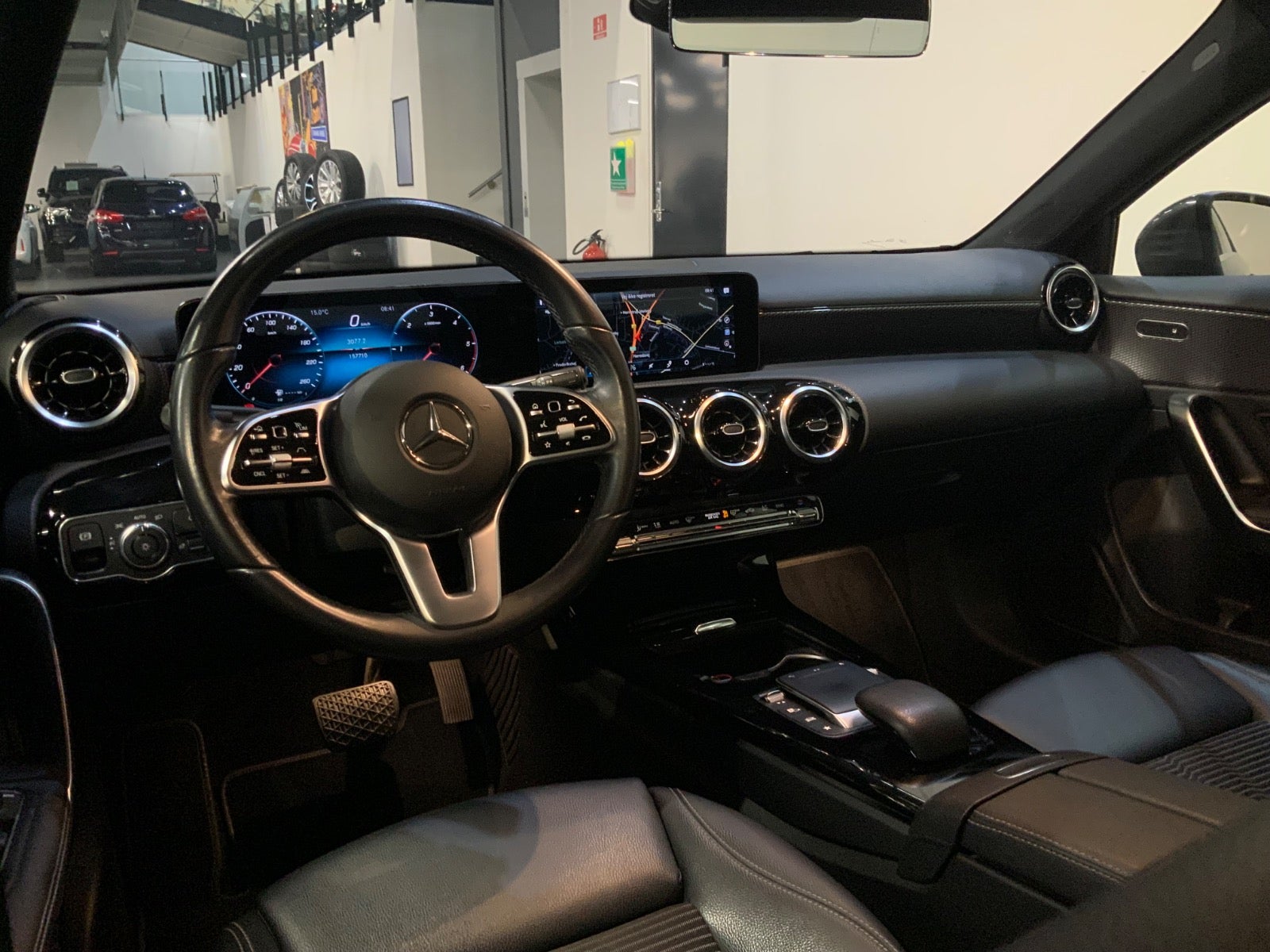 Mercedes-Benz A 200 d