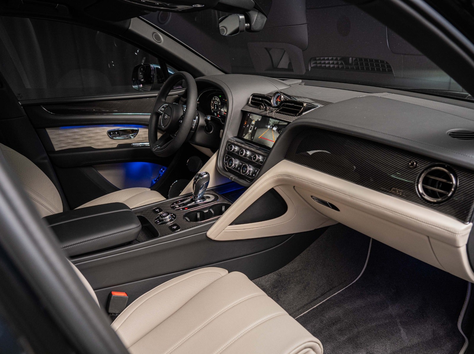 Gallery image 5 of 24