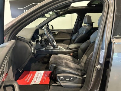 Audi Q7 TDi S-line quattro Tiptr. 7prs