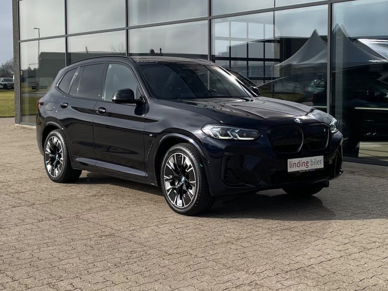 BMW iX3 Charged Plus M-Sport