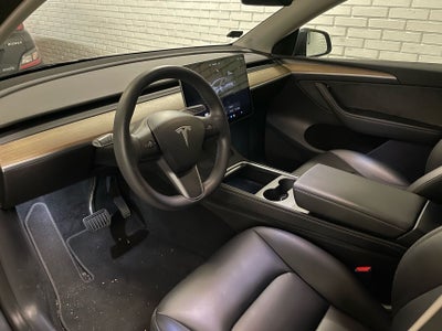 Tesla Model Y Long Range AWD billede 2