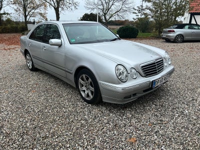 Mercedes E280 2,8 Elegance 4d