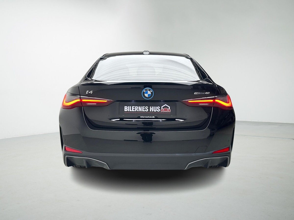 BMW i4 eDrive40 Charged billede 7