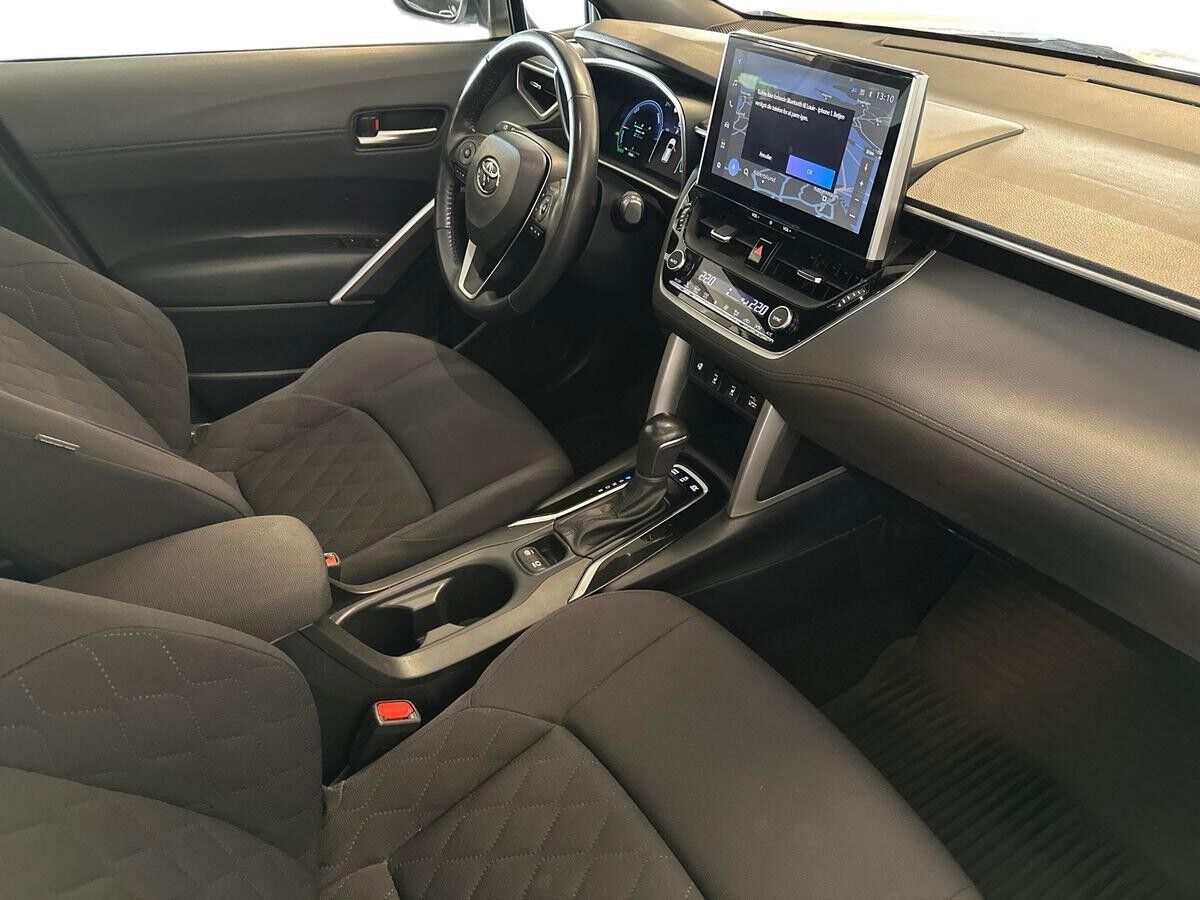 Toyota Corolla Cross Hybrid Active CVT billede 16