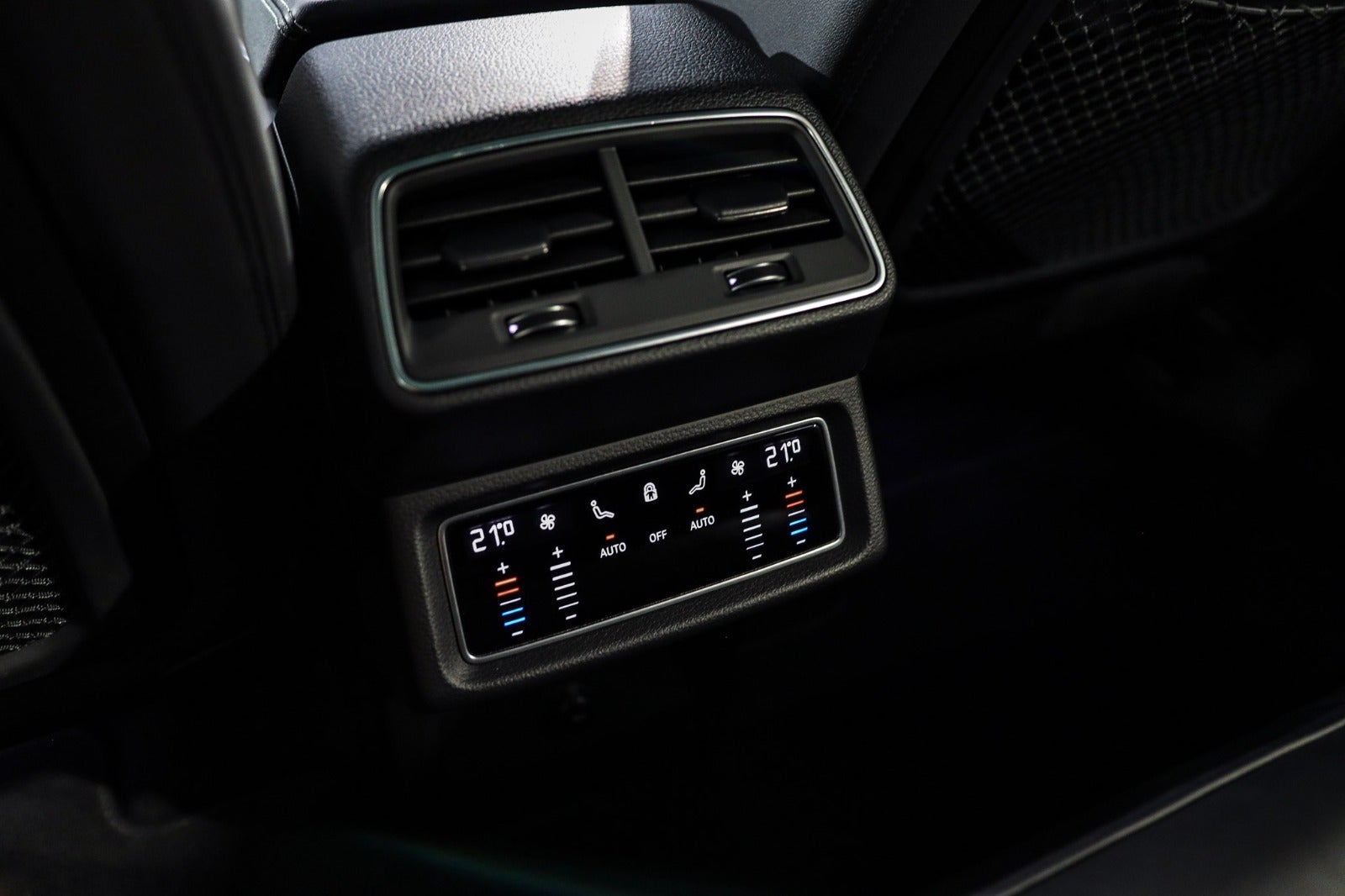 Billede af Audi Q8 e-tron 55 Advanced quattro