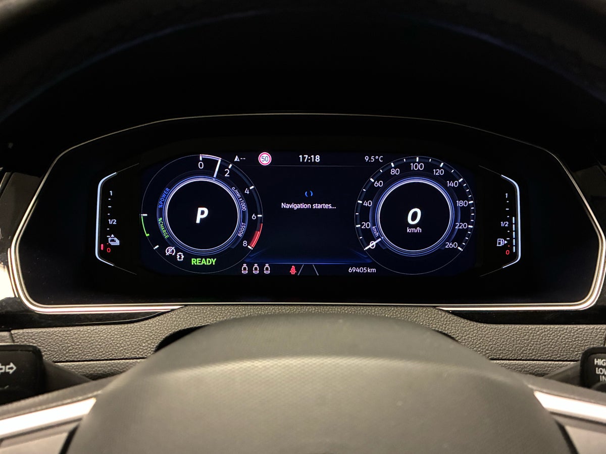 VW Passat GTE+ Pro Variant DSG billede 12