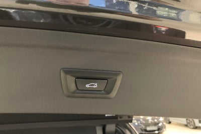 BMW iX xDrive40 Fully Charged