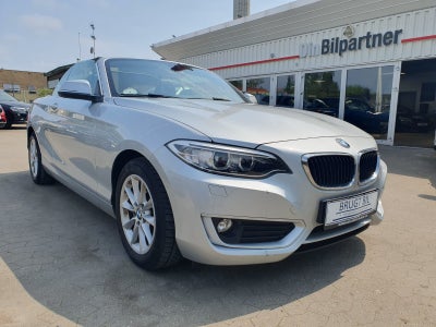 BMW 220i 2,0 Cabriolet aut. 2d