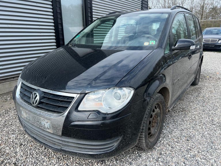 VW Touran TDi 105