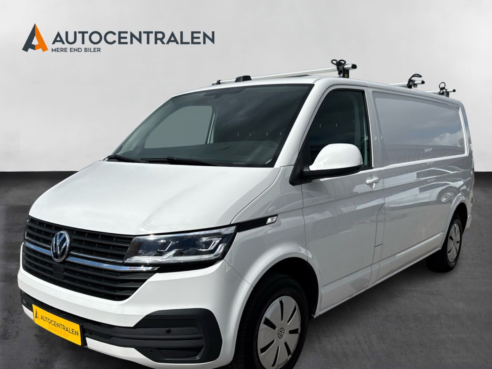 VW Transporter TDi 150 Kassevogn DSG lang