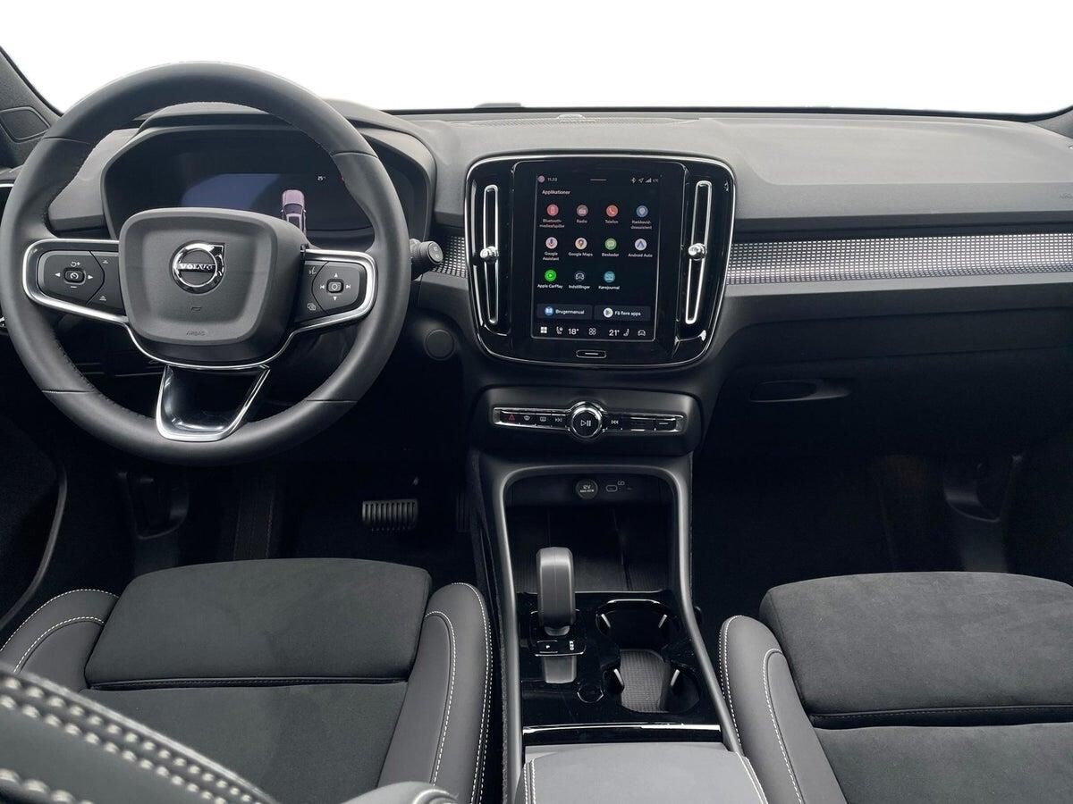 Volvo EX40 Extended Range Black Edition billede 17