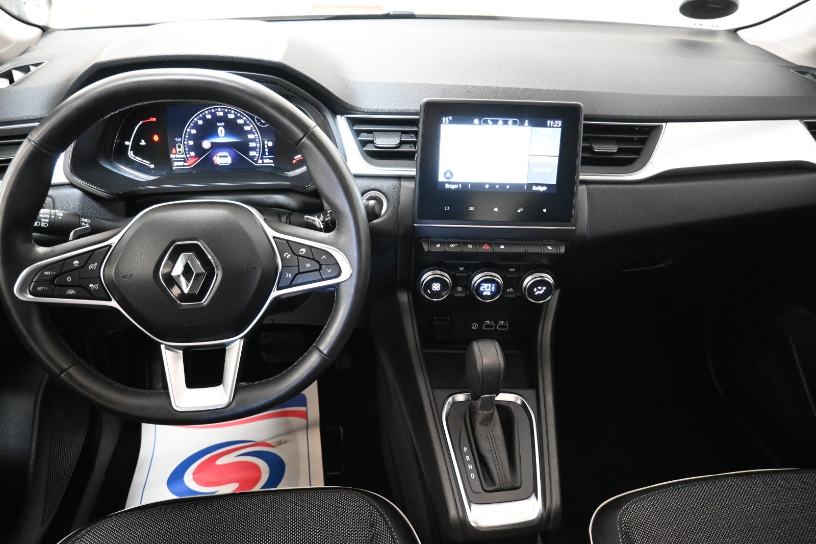 Renault Captur TCe 140 Techno EDC Van