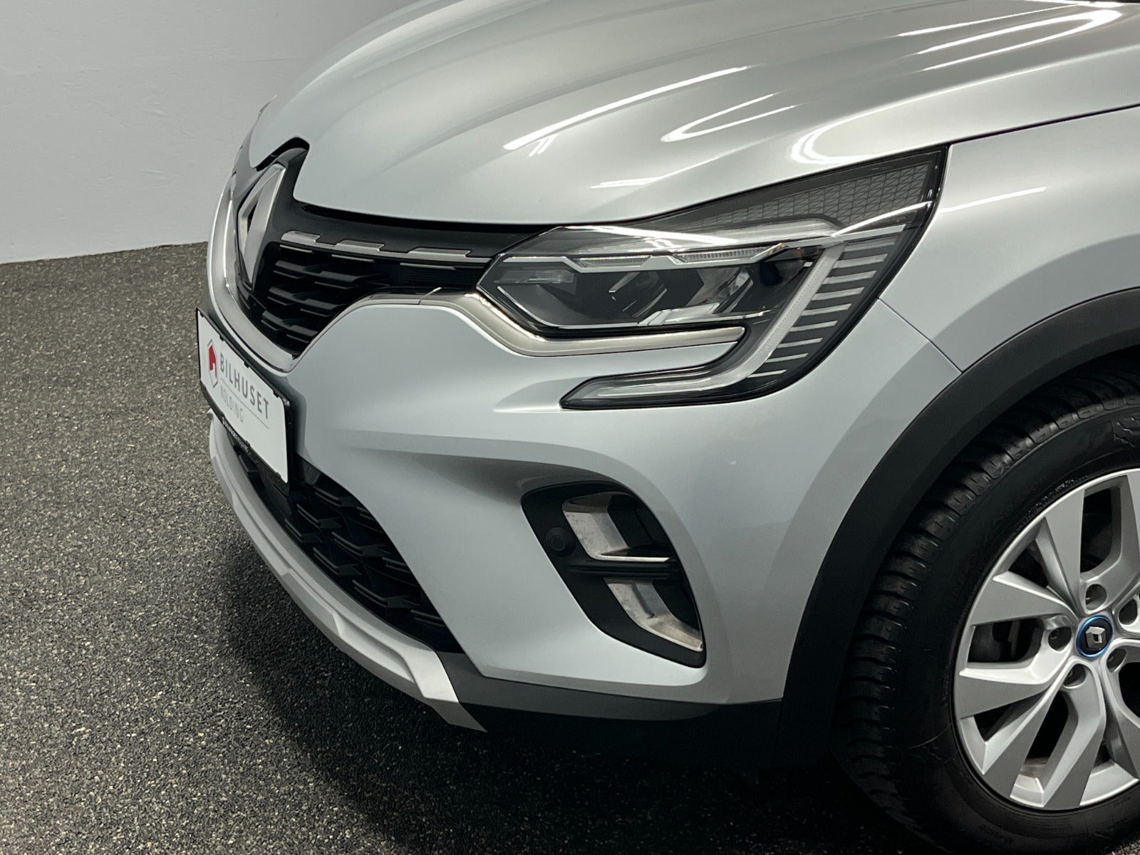 Billede af Renault Captur 1,6 E-Tech Intens