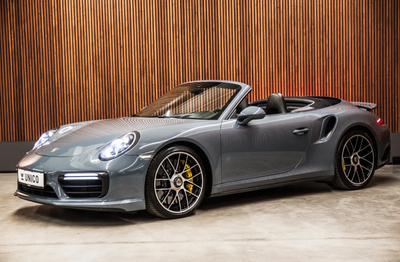 Porsche 911 Turbo S Cabriolet PDK
