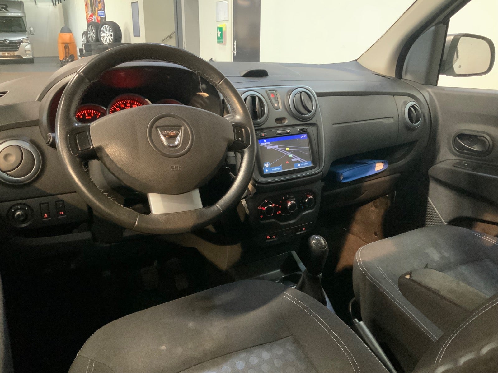 Dacia Lodgy Stepway (7/8)