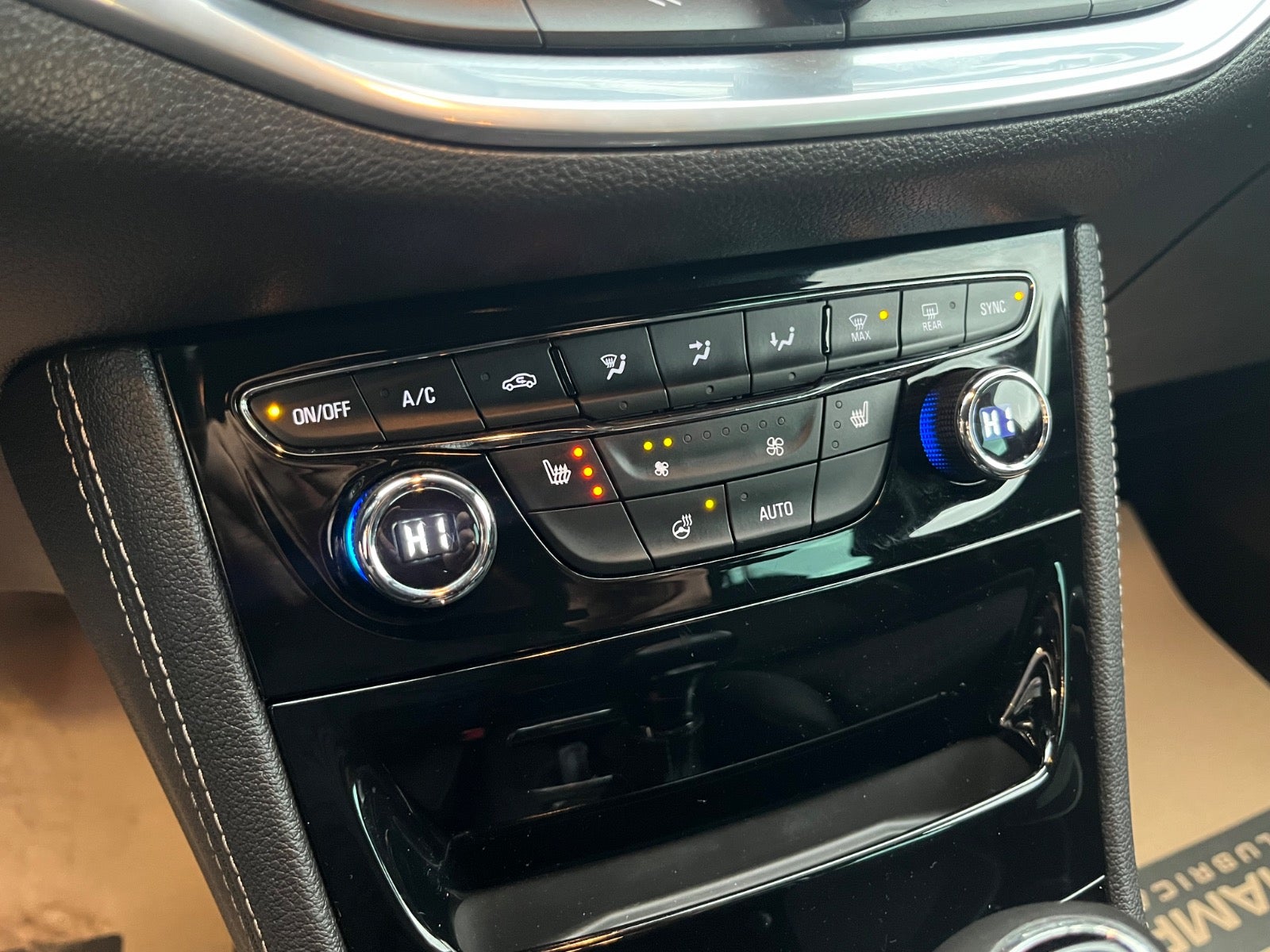 Billede af Opel Astra 1,4 T 150 Dynamic Sports Tourer aut.