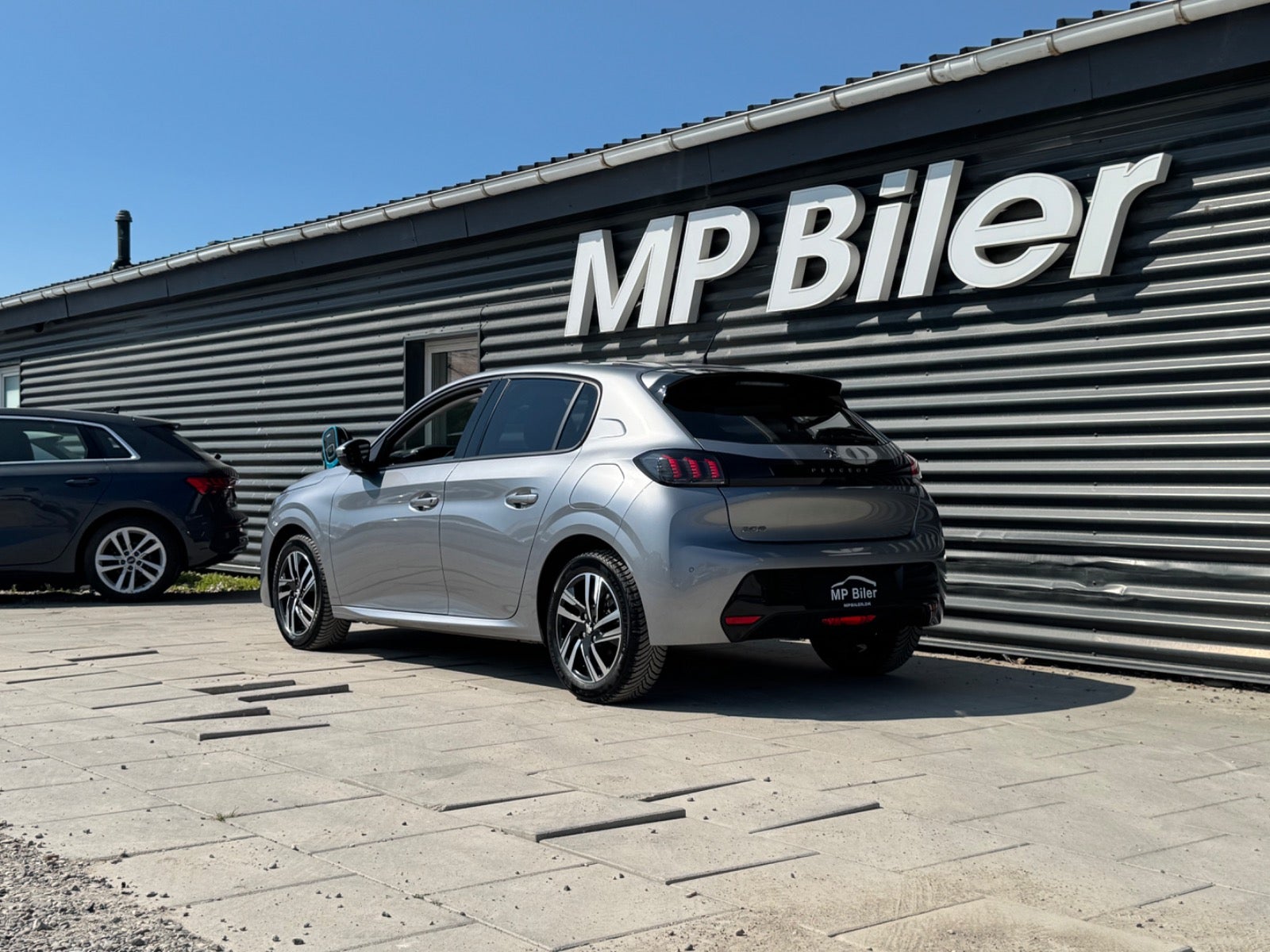 Billede af Peugeot 208 1,2 PureTech 100 Allure Sky